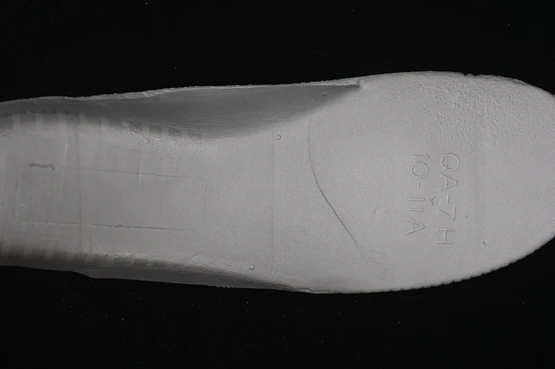 All categories Nk Air Force 1 Air Force series Nk Air Force 1 Low Air Force low top Nike Air Force 1'07 Low LV co-branded double spelled black graffiti Air Force 1 low top casual sneakers CX5050-Y06